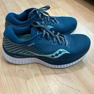 Saucony Running shoes